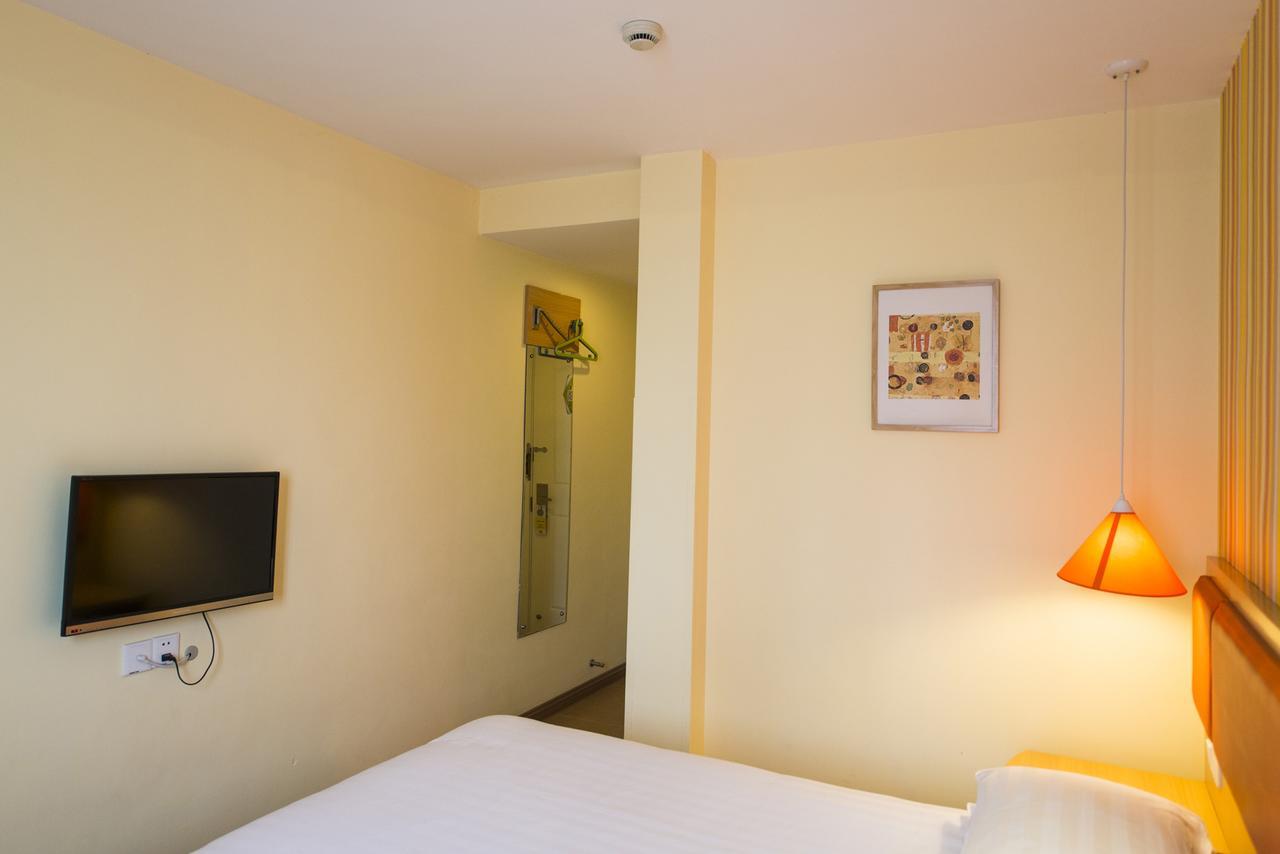 Home Inn Beijing Headquater World Park Εξωτερικό φωτογραφία